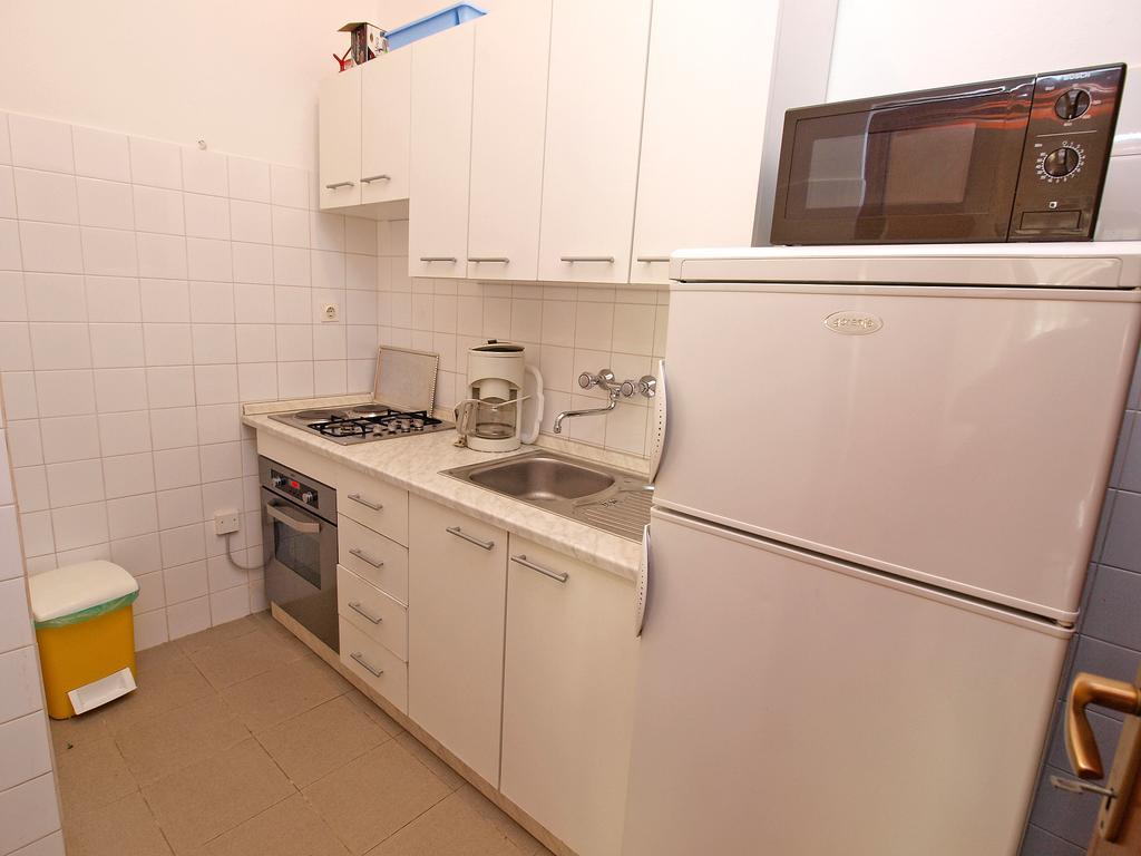 Apartment Rov 894